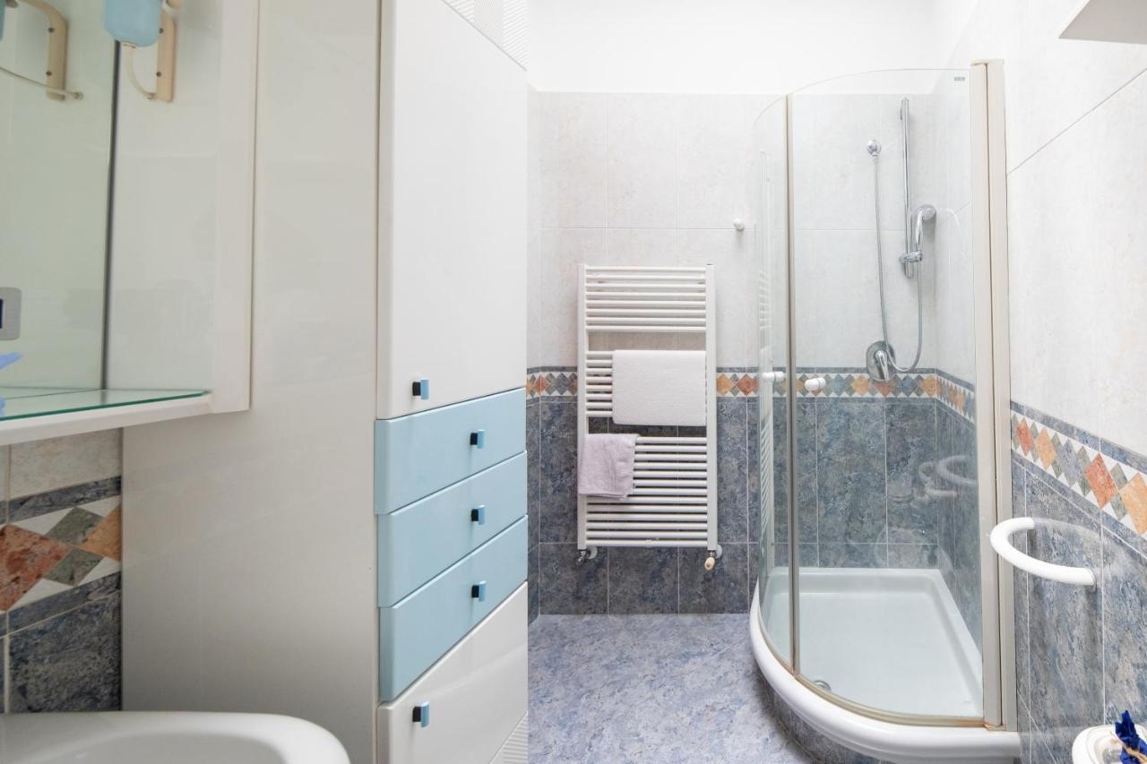 Anfol Hotell Bari Exteriör bild